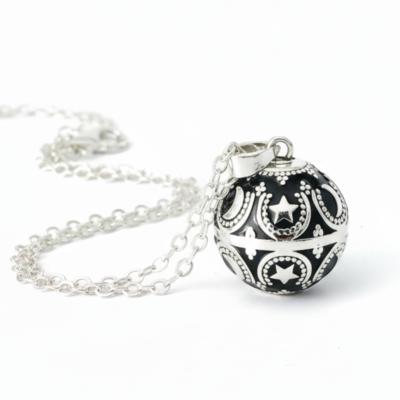 Collier Bola de Grossesse Argent et Noir Inaya 1 - Loupita