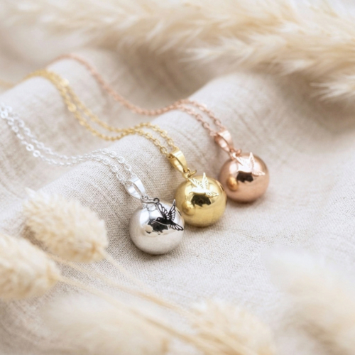 Collier Bola de Grossesse Or et Colibri